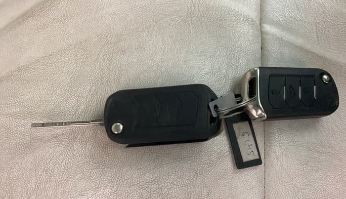 2019 Mahindra MARAZZO M6 7 STR, Diesel, Manual, 94,253 km, Key Close Up