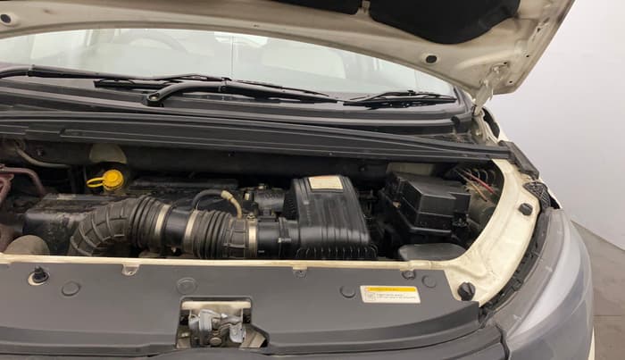 2019 Mahindra MARAZZO M6 7 STR, Diesel, Manual, 94,253 km, Engine View - Left