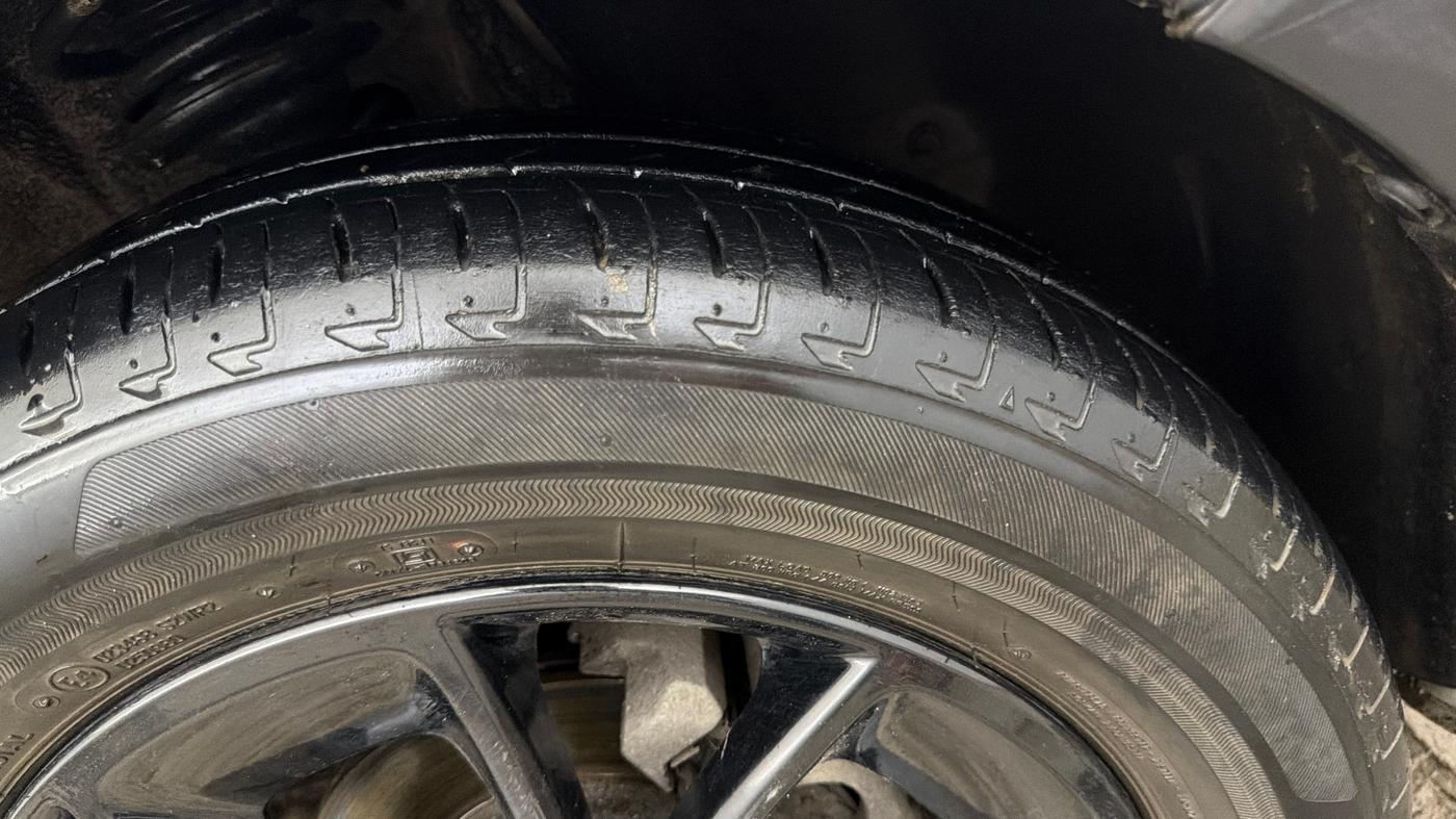 2022 Maruti IGNIS ZETA 1.2, Petrol, Manual, 38,038 km, Right Front Tyre Tread