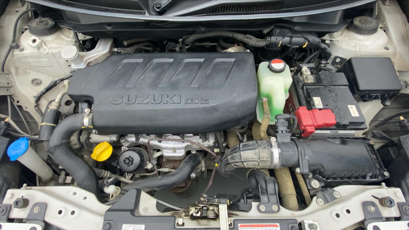 2018 Maruti Dzire VDI, Diesel, Manual, 37,751 km, Open Bonet