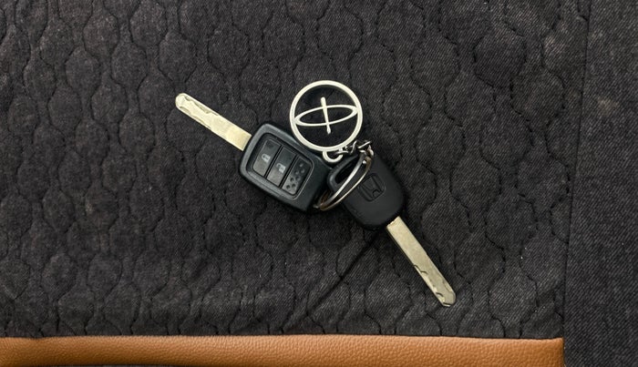 2019 Honda WR-V 1.2L I-VTEC VX MT, Petrol, Manual, 43,751 km, Key Close Up