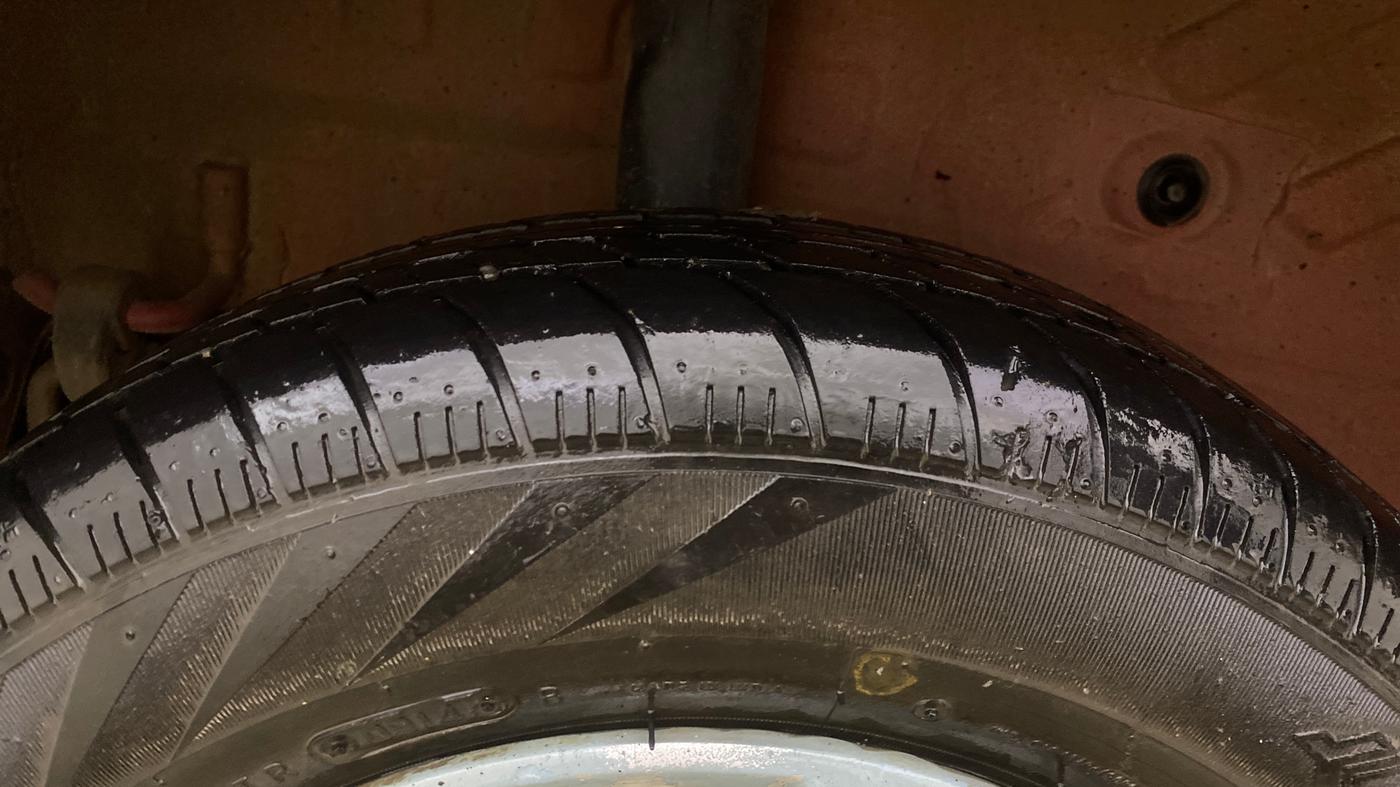 2014 Maruti Celerio LXI, Petrol, Manual, 20,190 km, Right Rear Tyre Tread