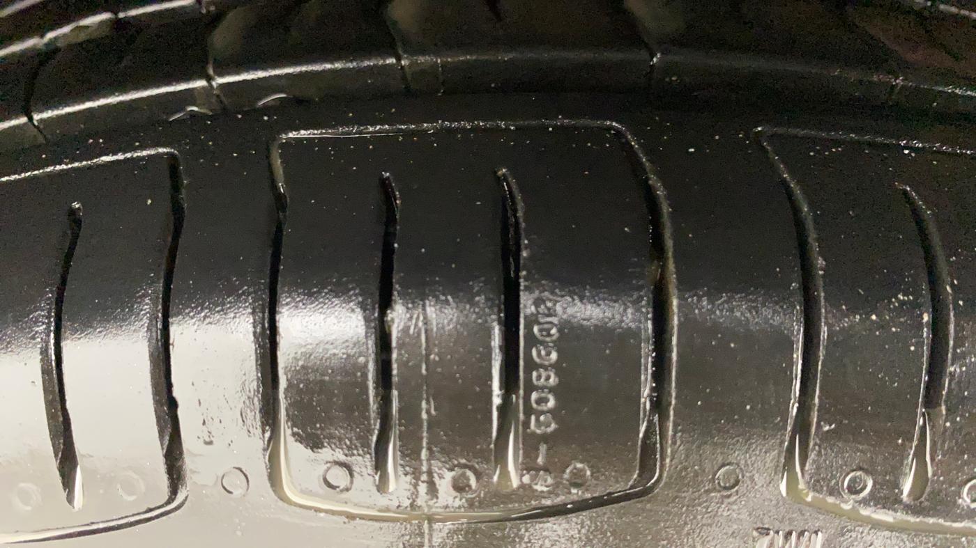 2014 Maruti Celerio VXI AMT, Petrol, Automatic, 61,845 km, Left Front Tyre Tread