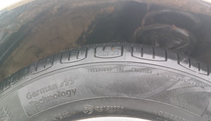 2015 Maruti Celerio VXI AMT, Petrol, Automatic, 48,471 km, Right Front Tyre Tread