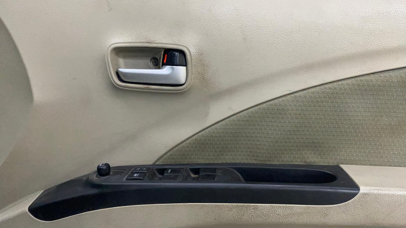 2018 Maruti Celerio ZXI, Petrol, Manual, 38,675 km, Driver Side Door Panels Control