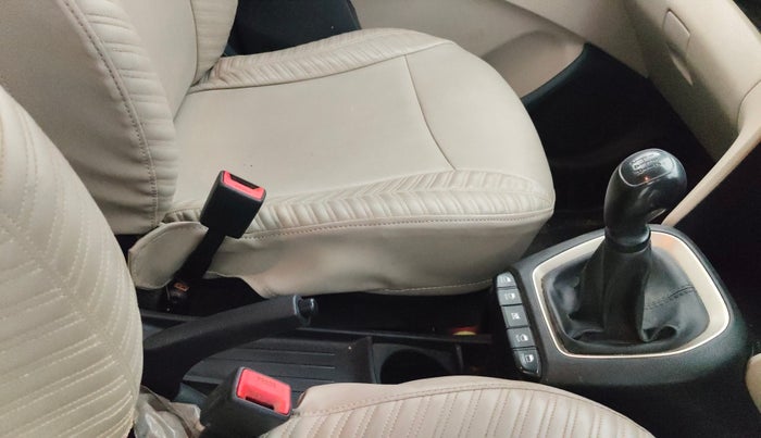 2019 Hyundai NEW SANTRO SPORTZ CNG, CNG, Manual, 99,828 km, Gear Lever