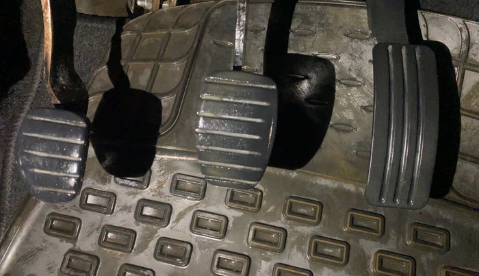 2014 Renault Duster 85 PS RXL DIESEL, Diesel, Manual, 1,15,074 km, Pedals