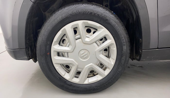 2019 Maruti Vitara Brezza ZDI AMT, Diesel, Automatic, 74,766 km, Left Front Wheel