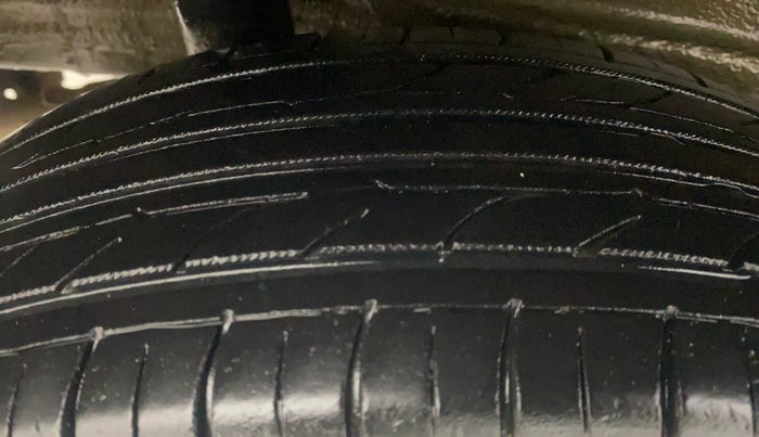 2021 Maruti New Wagon-R LXI CNG 1.0, CNG, Manual, 61,622 km, Right Rear Tyre Tread