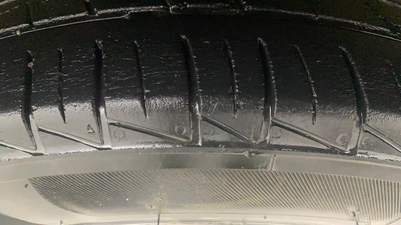 2020 Maruti Alto VXI PLUS, Petrol, Manual, 28,726 km, Right Front Tyre Tread