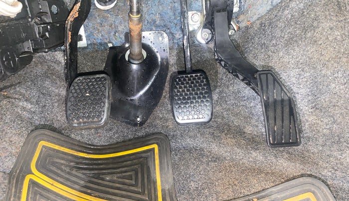 2020 Maruti Alto VXI PLUS, Petrol, Manual, 28,726 km, Pedals