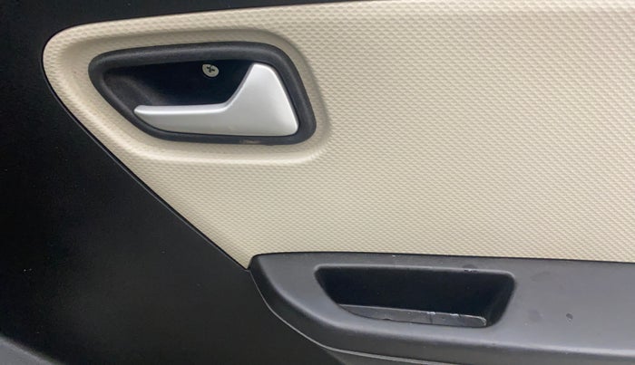 2020 Maruti Alto VXI PLUS, Petrol, Manual, 28,726 km, Driver Side Door Panels Control