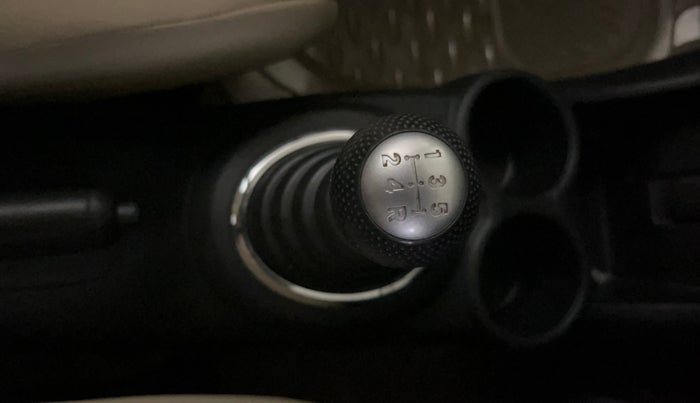 2014 Honda Amaze 1.2L I-VTEC VX, Petrol, Manual, 22,221 km, Gear Lever