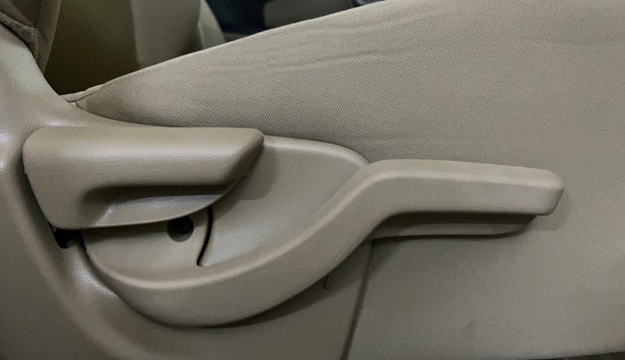 2014 Honda Amaze 1.2L I-VTEC VX, Petrol, Manual, 22,221 km, Driver Side Adjustment Panel