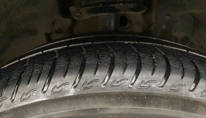 2023 Tata Tiago XM CNG, CNG, Manual, 15,340 km, Right Front Tyre Tread