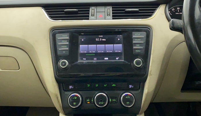 2015 Skoda Octavia AMBITION 2.0 TDI CR, Diesel, Manual, 75,318 km, Air Conditioner