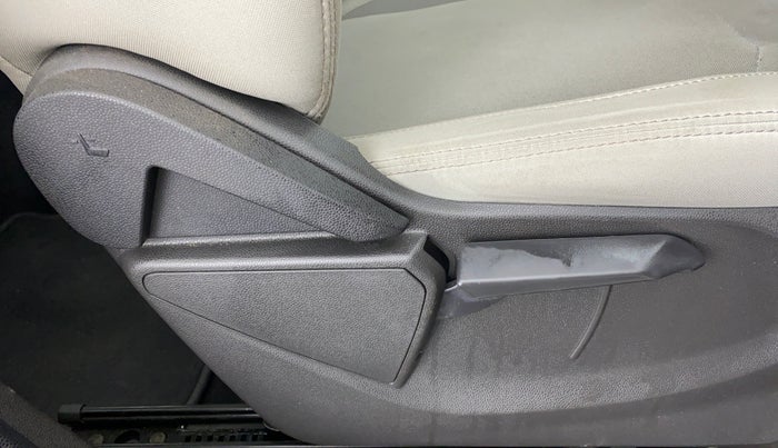2017 Ford Ecosport 1.5 TITANIUM TI VCT, Petrol, Manual, 15,540 km, Driver Side Adjustment Panel