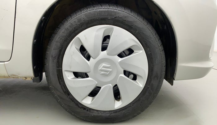 2018 Maruti Celerio VXI CNG D, CNG, Manual, 34,157 km, Right Front Wheel