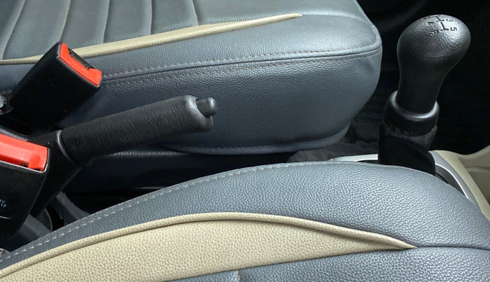 2018 Maruti Alto K10 VXI P, Petrol, Manual, 30,224 km, Gear Lever