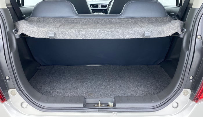 2018 Maruti Alto K10 VXI P, Petrol, Manual, 30,224 km, Boot Inside