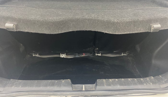 2019 Maruti Baleno DELTA PETROL 1.2, Petrol, Manual, 38,022 km, Boot Inside