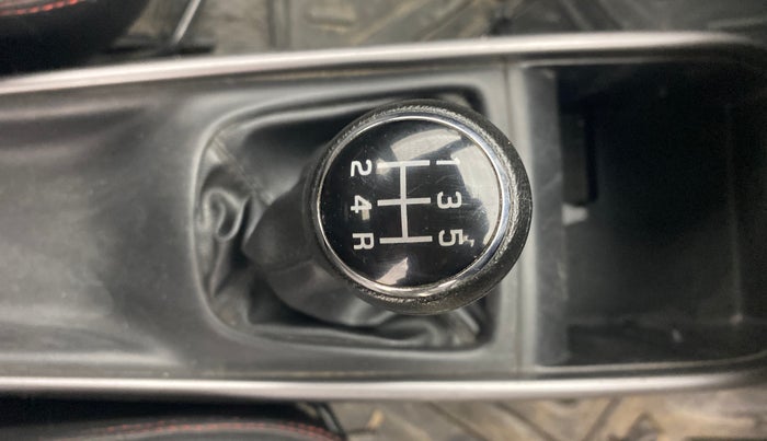 2019 Maruti Baleno DELTA PETROL 1.2, Petrol, Manual, 38,022 km, Gear Lever