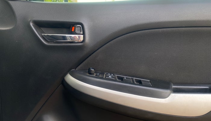 2019 Maruti Baleno ZETA CVT PETROL 1.2, Petrol, Automatic, 39,410 km, Driver Side Door Panels Control