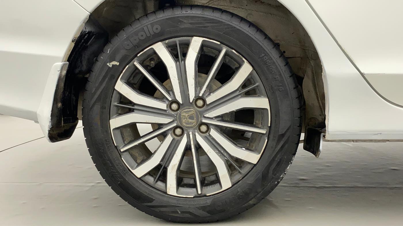 2017 Honda City 1.5L I-VTEC VX CVT, Petrol, Automatic, 97,449 km, Right Rear Wheel