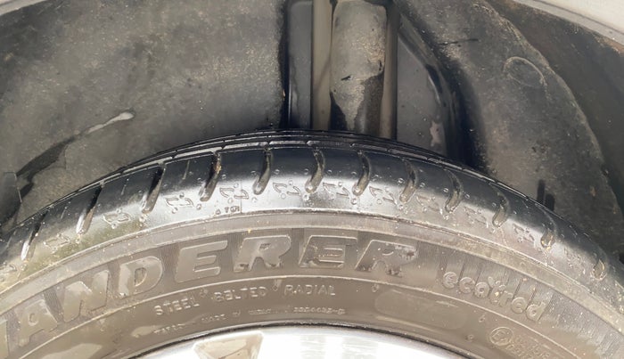 2023 Skoda KUSHAQ STYLE 1.0L TSI MT, Petrol, Manual, 66,576 km, Left Rear Tyre Tread