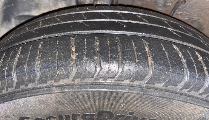 2021 Tata PUNCH ACCOMPLISHED MT, Petrol, Manual, 63,980 km, Right Rear Tyre Tread