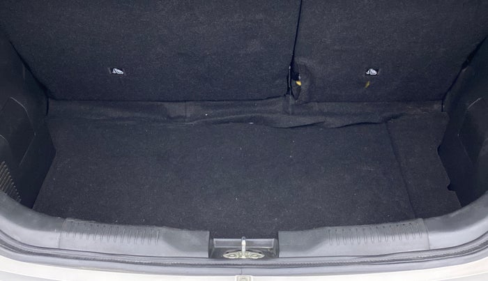 2017 Maruti IGNIS ZETA 1.2 AMT, Petrol, Automatic, 21,221 km, Boot Inside