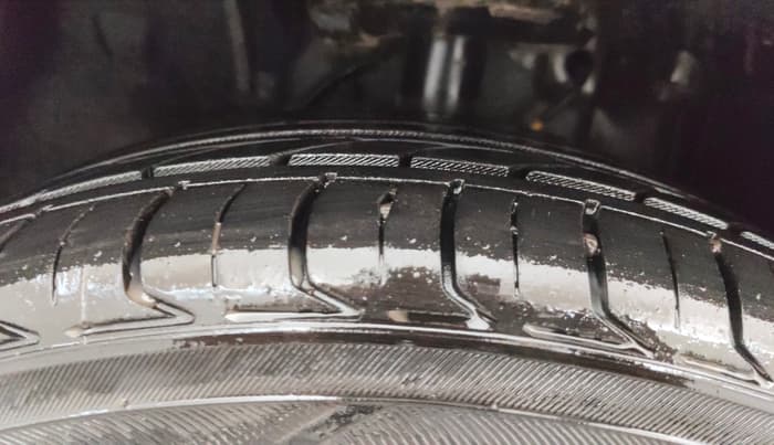 2021 Tata ALTROZ XZ PETROL, Petrol, Manual, 67,879 km, Left Front Tyre Tread