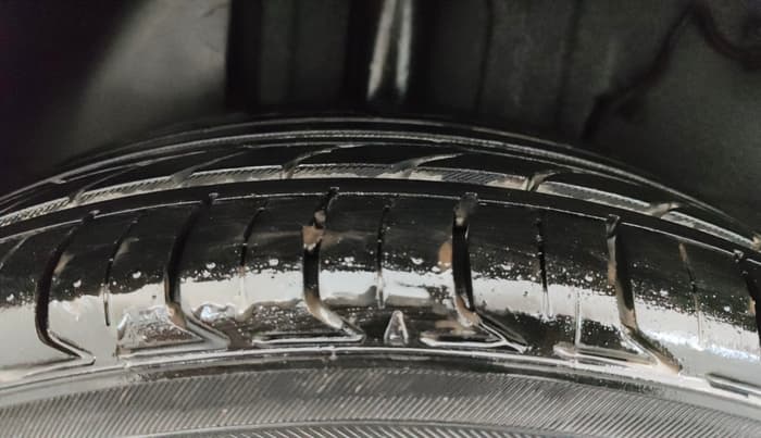 2021 Tata ALTROZ XZ PETROL, Petrol, Manual, 67,879 km, Right Rear Tyre Tread