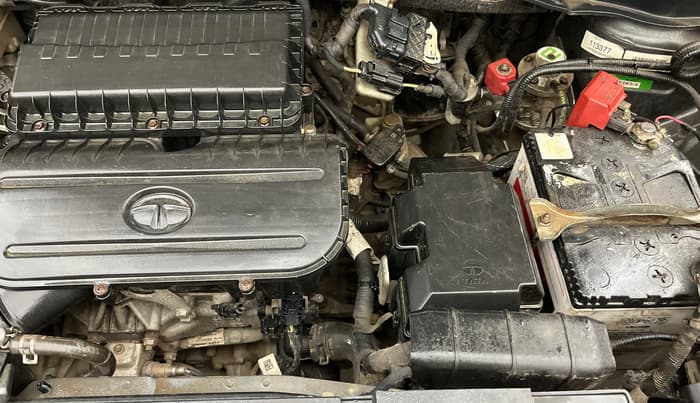 2021 Tata PUNCH ADVENTURE AMT, CNG, Automatic, 54,079 km, Engine View - Left