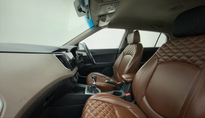 2018 Hyundai Creta E PLUS 1.6 PETROL, Petrol, Manual, 1,03,772 km, Right Side Front Door Cabin