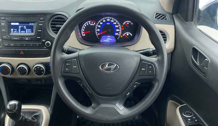 2019 Hyundai Grand i10 MAGNA 1.2 KAPPA VTVT, Petrol, Manual, 30,279 km, Steering Wheel Close Up