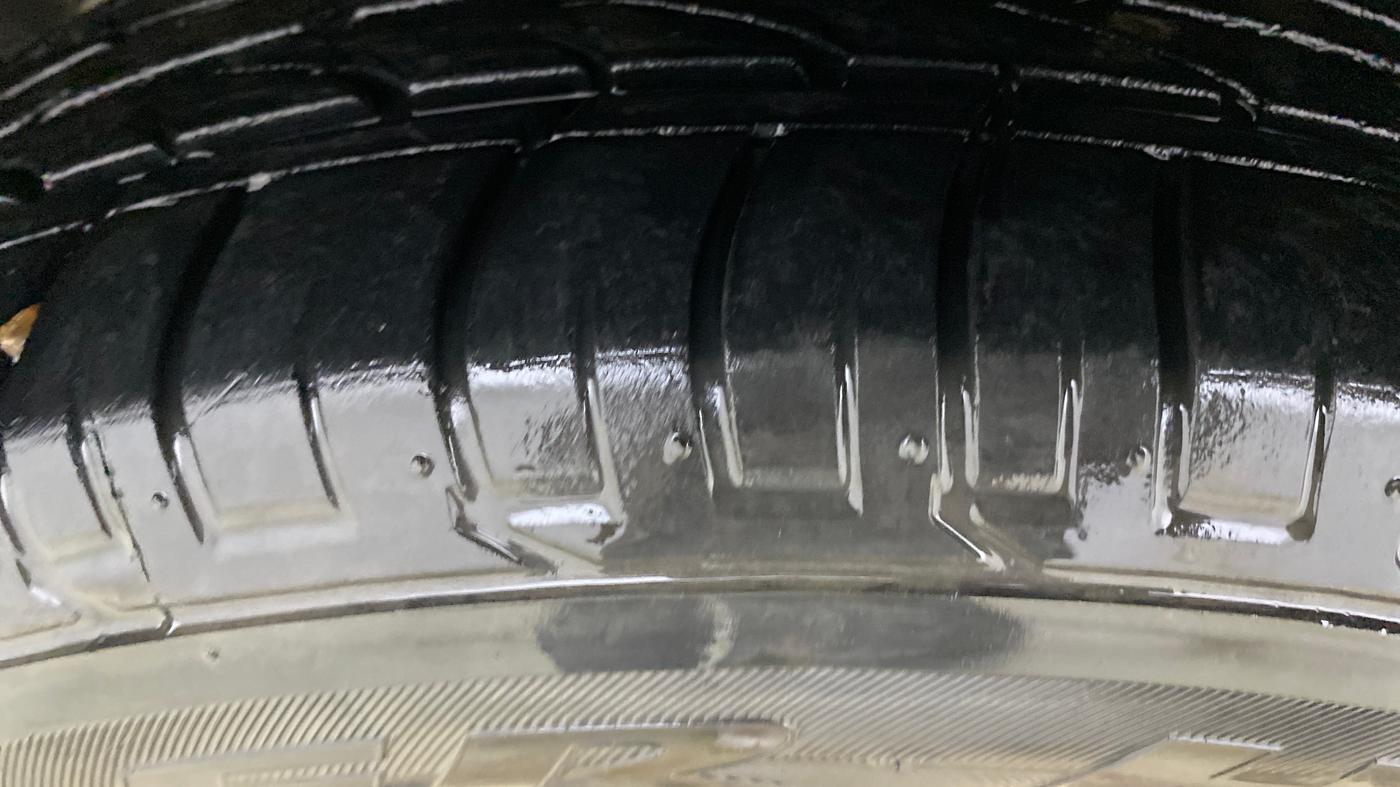2020 MG HECTOR SHARP 1.5 DCT PETROL, Petrol, Automatic, 47,682 km, Left Front Tyre Tread