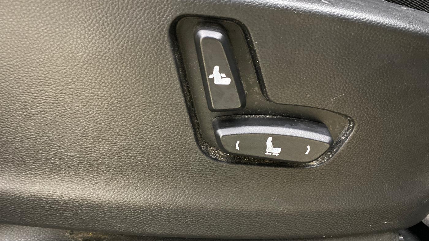 2020 MG HECTOR SHARP 1.5 DCT PETROL, Petrol, Automatic, 47,682 km, Driver Side Adjustment Panel