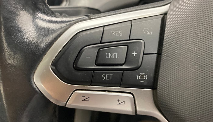 2022 Volkswagen TAIGUN TOPLINE 1.0 TSI MT, Petrol, Manual, 1,36,897 km, Adaptive Cruise Control