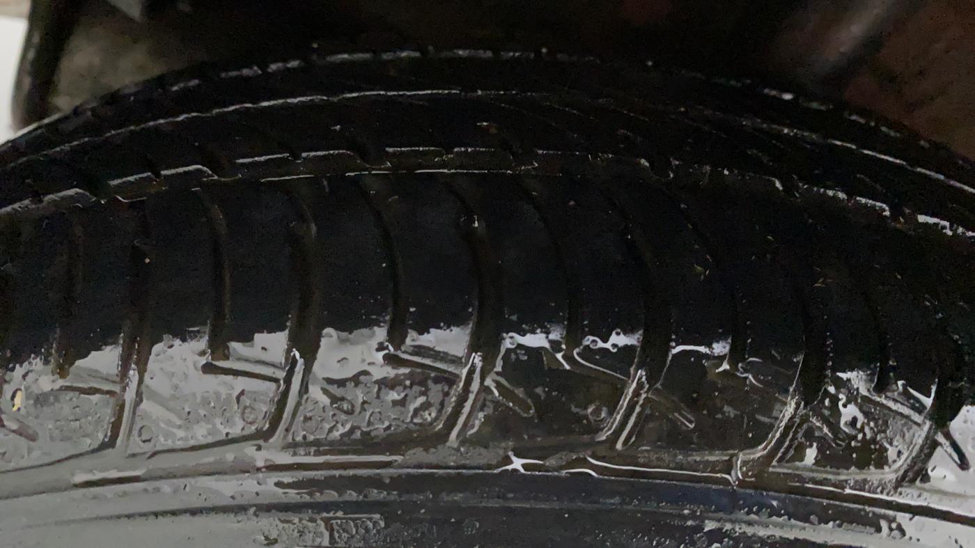 2016 Maruti Celerio ZXI AMT, Petrol, Automatic, 46,236 km, Right Rear Tyre Tread