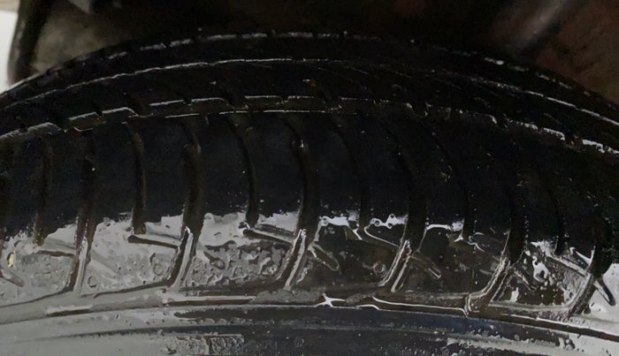 2016 Maruti Celerio ZXI AMT, Petrol, Automatic, 46,236 km, Right Rear Tyre Tread