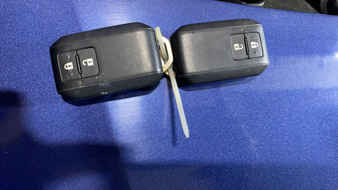 2020 Maruti Ertiga ZXI+ SHVS, Petrol, Manual, 74,793 km, Key Close Up