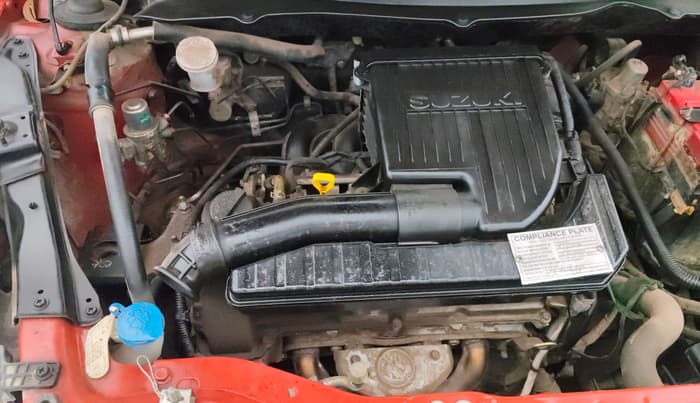 2014 Maruti Swift VXI, CNG, Manual, 41,166 km, Engine View - Right