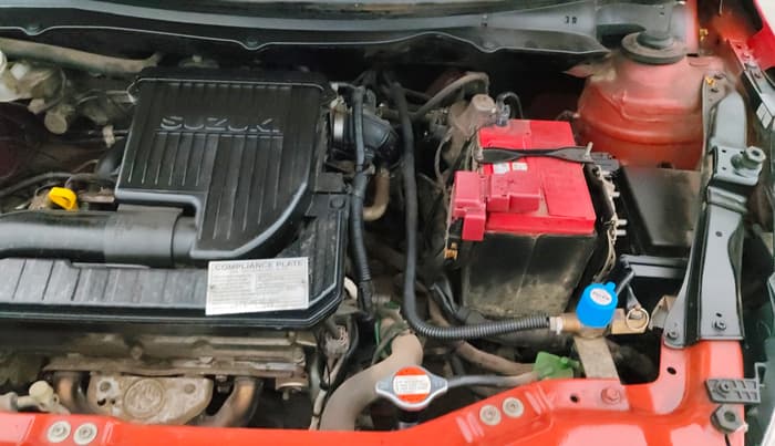 2014 Maruti Swift VXI, CNG, Manual, 41,166 km, Engine View - Left