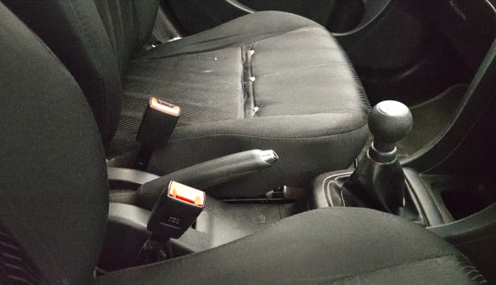 2014 Maruti Swift VXI, CNG, Manual, 41,166 km, Gear Lever