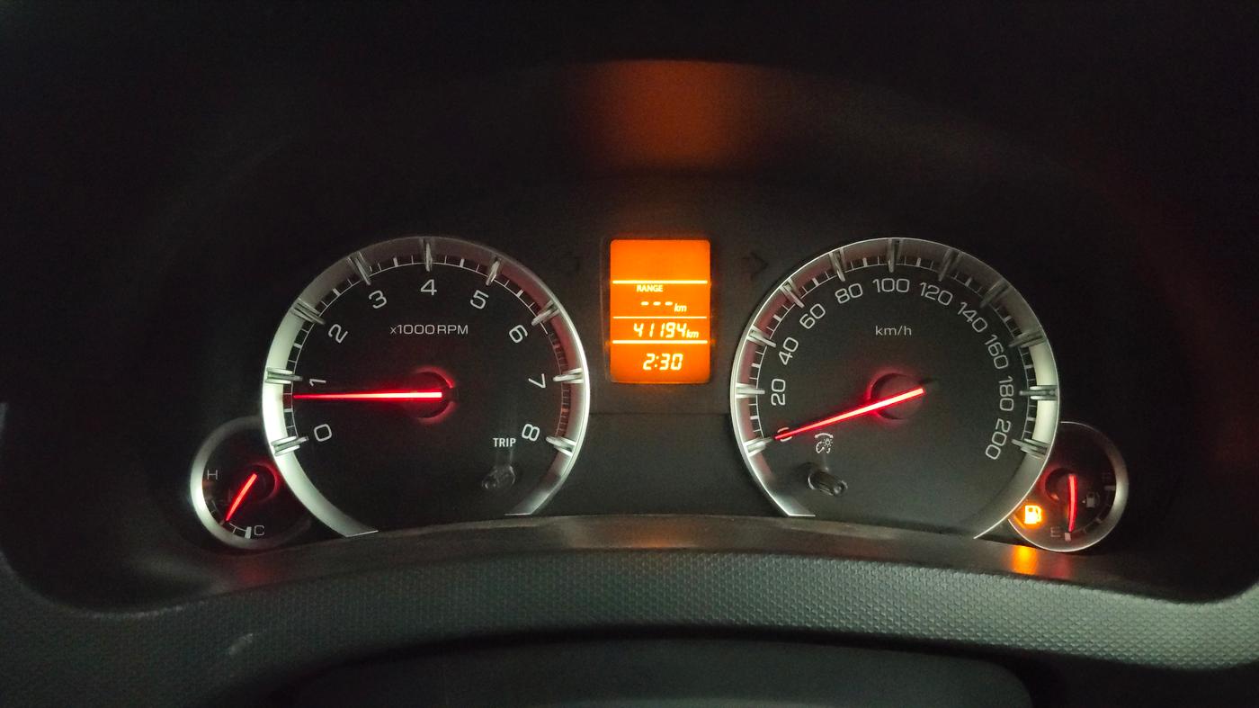 2014 Maruti Swift VXI, CNG, Manual, 41,166 km, Odometer Image