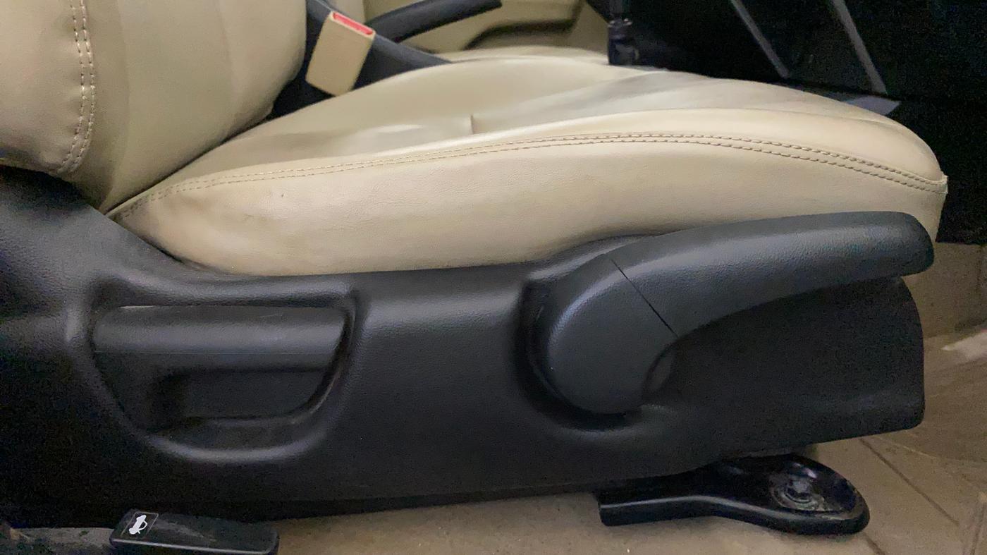 2018 Honda City 1.5L I-VTEC SV, Petrol, Manual, 66,205 km, Driver Side Adjustment Panel
