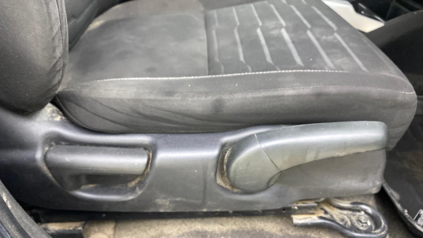 2021 Honda WR-V 1.5L I-DTEC SV MT, Diesel, Manual, 41,411 km, Driver Side Adjustment Panel