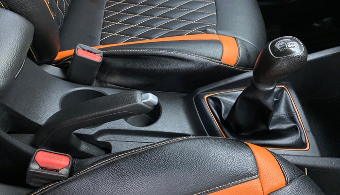 2017 Hyundai i20 Active 1.2 S, Petrol, Manual, 38,232 km, Gear Lever