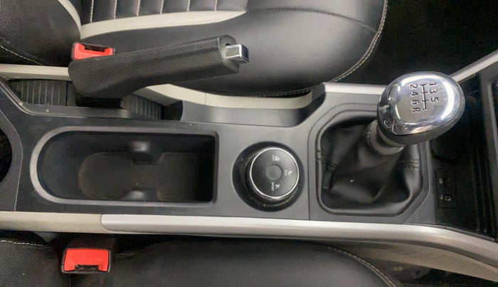 2019 Tata NEXON XM PETROL, Petrol, Manual, 59,736 km, Gear Lever